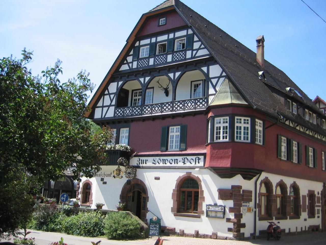 Löwen-Post Alpirsbach Exterior foto